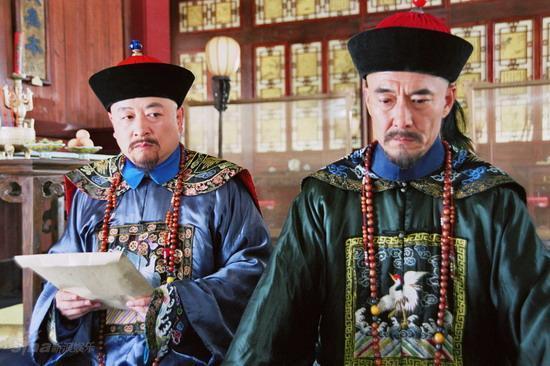 官路人心，权力与人性交织的探寻之路